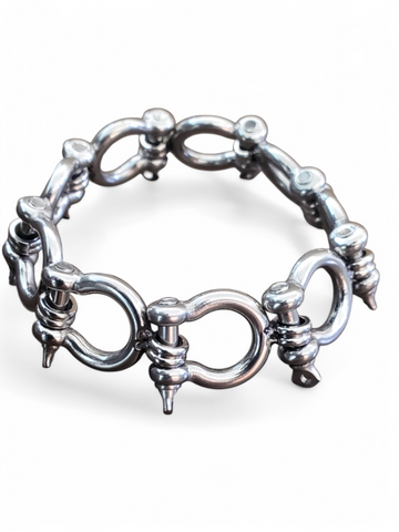 THE SHACKLE STANLESS STEEL BRACELET